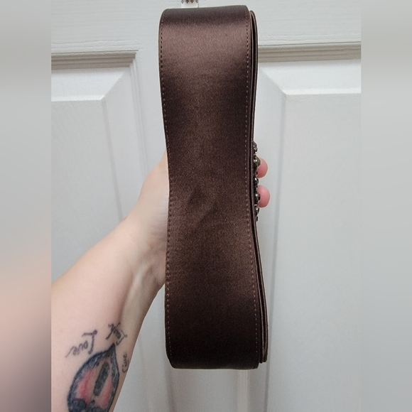 Stuart Weitzman Elegant Brown Evening Handbag with Embellishments Made In Spain - Picture 3 of 5